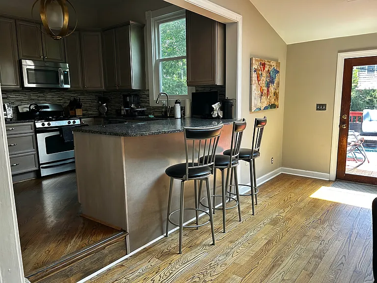 1230 Westover Ave — Photo 11