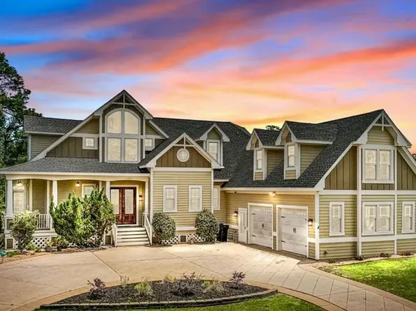 125 Tower Ln, Kill Devil Hills, NC 27948
