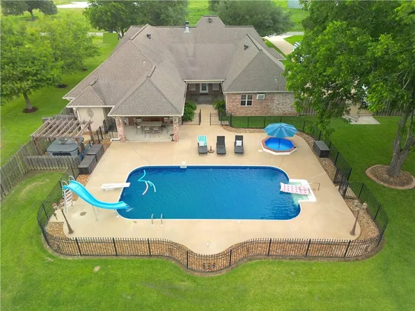 794 Beauregard Landry Rd, Marksville, LA 71351