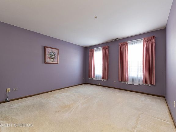 4th image of 1611 W Hawkes St #3