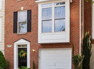 11631 Fairfax Commons Dr, Fairfax, VA 22030