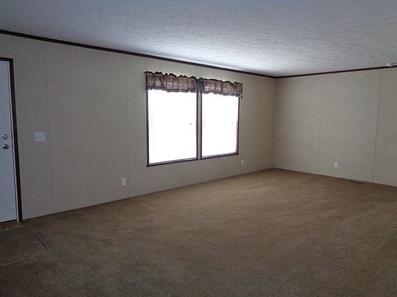 2nd image of 2601 Lexington Dr
