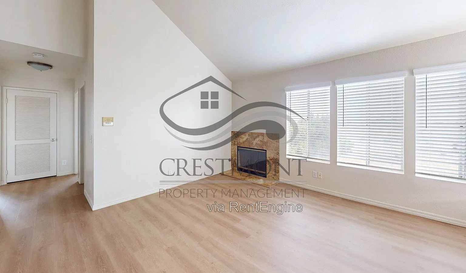 3 bed, 2.0 bath, 1028 sqft, $2,995 — Photo 1
