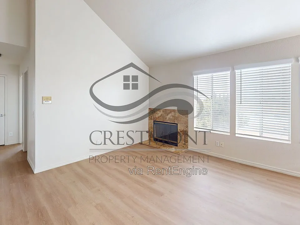 1202 Donax Ave #12