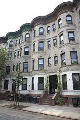 Sold by Corcoran | media 21