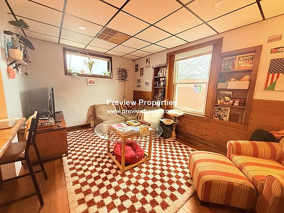 2nd image of 1211 Commonwealth Ave #2BB