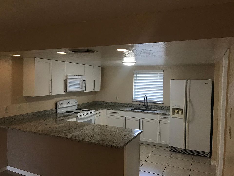 1st image of 16300 Teresa Ln #1