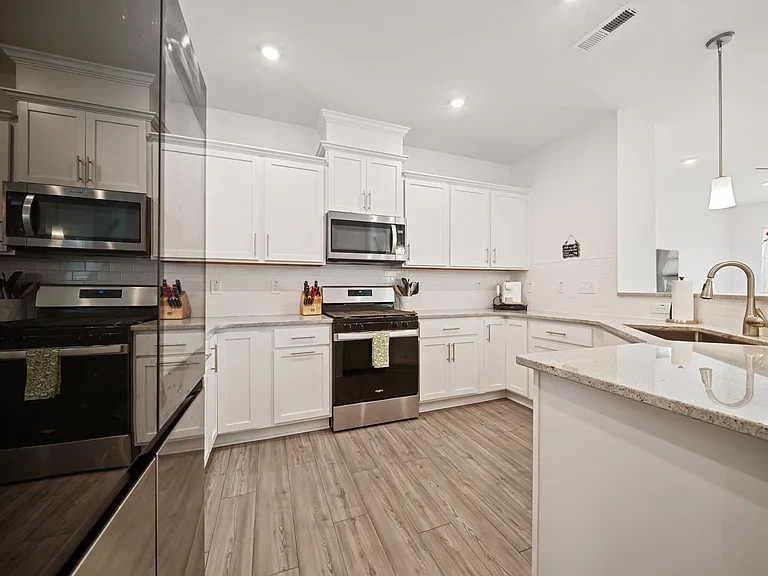 301 Ribbon Rail St — Photo 11