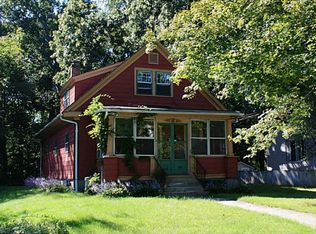 55 Belcourt Ave, North Providence, RI 02911