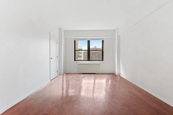 Sold by Corcoran | media 8
