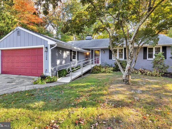 1308 Drew Ct, Cherry Hill, NJ 08034