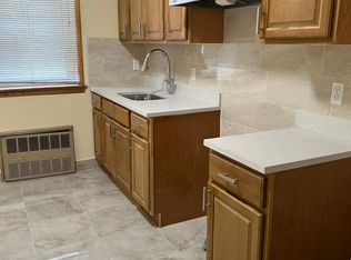 1854 Bay Ridge Pkwy #1R, Brooklyn, NY 11204