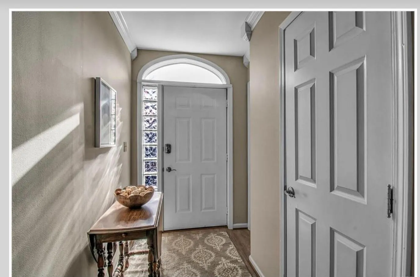 353 Lakefront Blvd — Photo 4