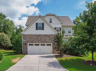 221 Brook Manor Ct, Cary, NC 27513
