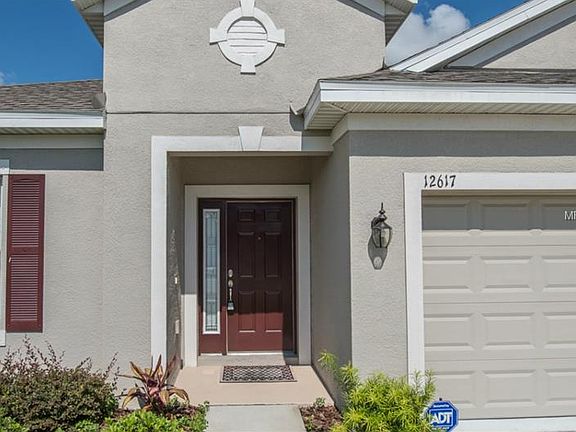 3rd image of 12617 Avelar Creek Dr