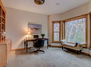 376 Whitetail Ln, Hudson, WI 54016