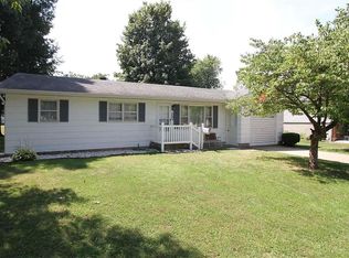 106 Dressel Dr, Jerseyville, IL 62052