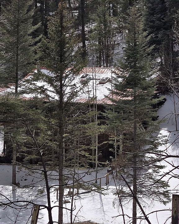 1st image of 9 Pond Rd