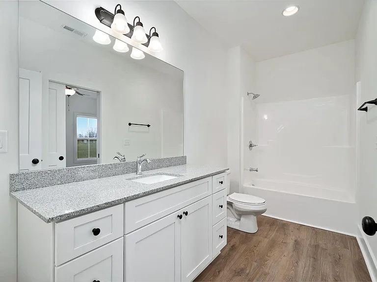 251 Baylor Ct — Photo 5