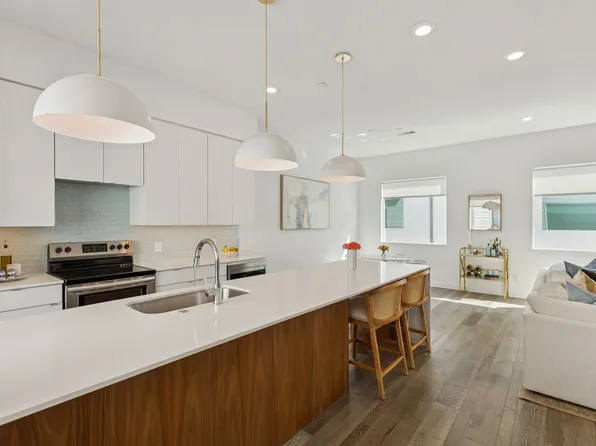 5020 Bryan St APT 303, Dallas, TX 75206