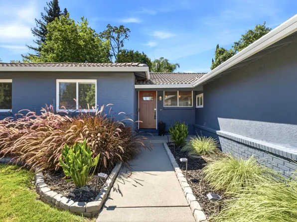 6860 Pocket Rd, Sacramento, CA 95831