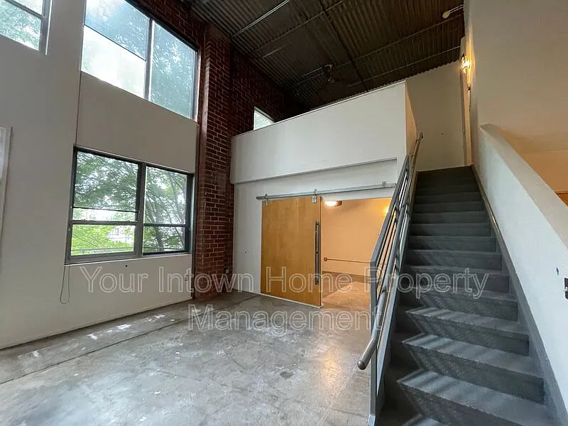 2 bed, 2.0 bath, 1440 sqft, $2,145 — Photo 3