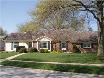 9100 Beverly St, Overland Park, KS, 66207