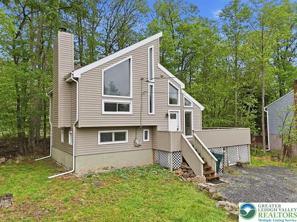 5209 Sundew Ter, Tobyhanna, PA 18466
