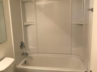 8236 Watson Rd APT 106, Saint Louis, MO 63119