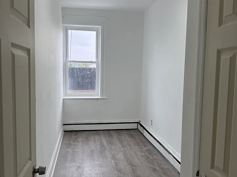 179 Ferry St #3 — Photo 2