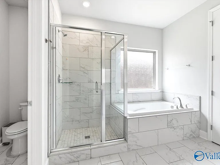 168 Clift Creek Dr — Photo 7