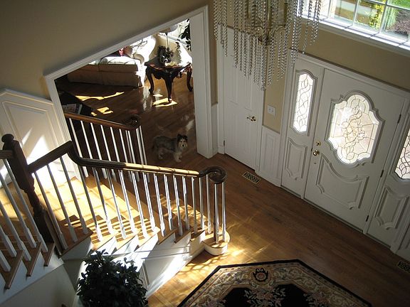 2-Story Foyer