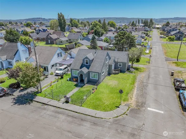 1421 Bay Avenue, Aberdeen, WA 98520