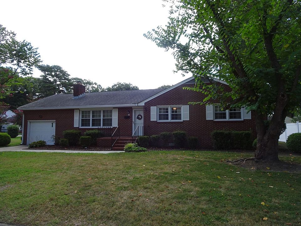 1st image of 6 Frederick Dr