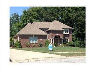 212 Runyon Ct, Greenwood, IN