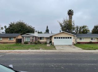 1333 Woodside Dr, Modesto, CA 95355