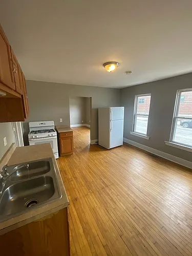 3368-3374 N Booth St 6 unit Photo 1