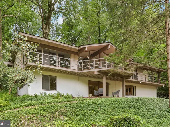 758 Darby Paoli Rd, Newtown Square, PA 19073