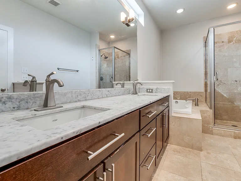 5711 Ross Ave #5 — Photo 15