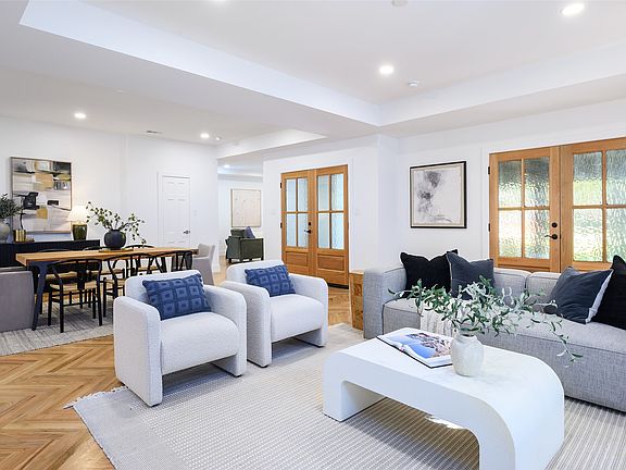 5th image of 6021 Northwood Rd