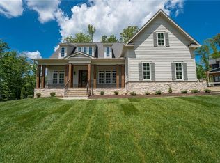 14800 Michaux Valley Cir, Midlothian, VA 23113