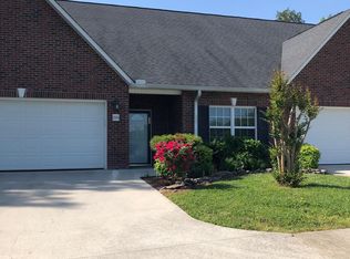 226 Sailview Ln, Clinton, TN 37716