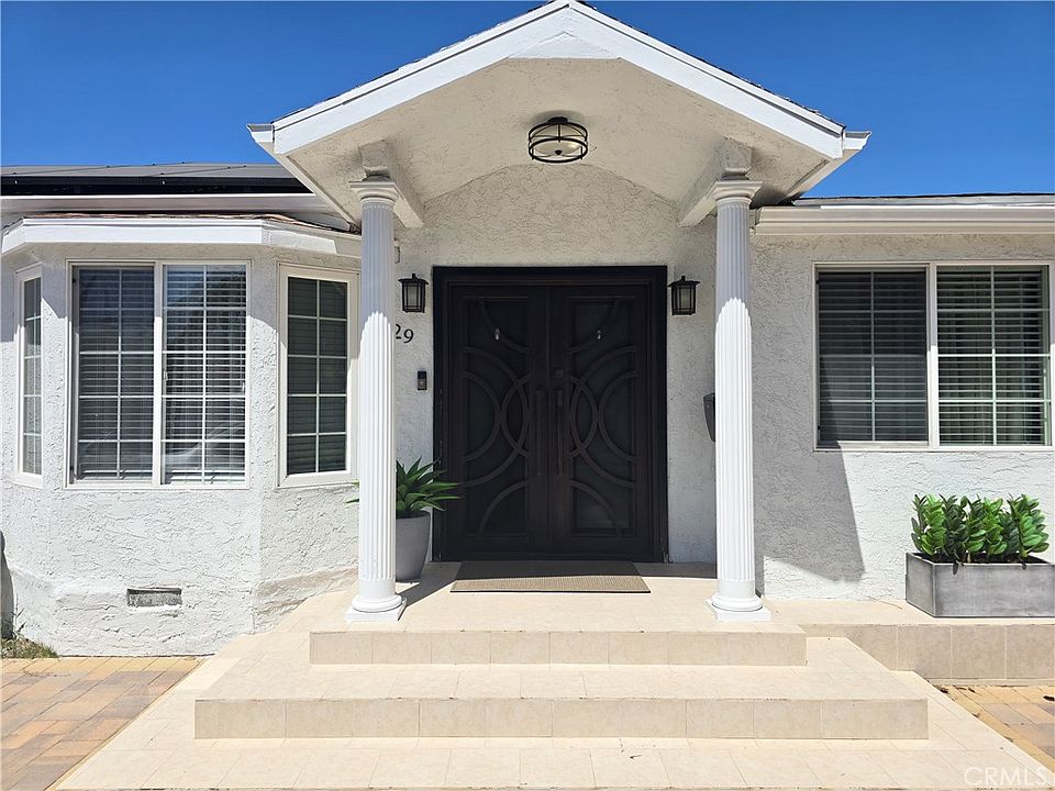 1st image of 6429 Camellia Ave
