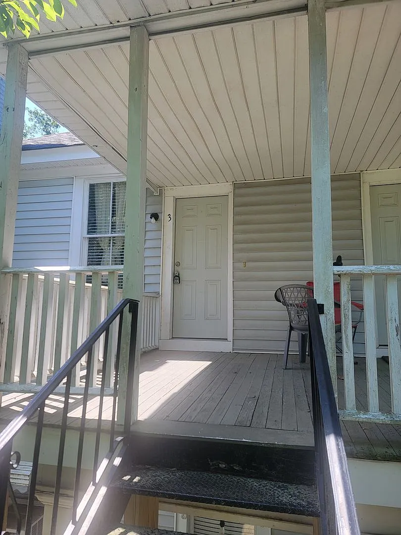 ~1330 Wingfield Street — Photo 4