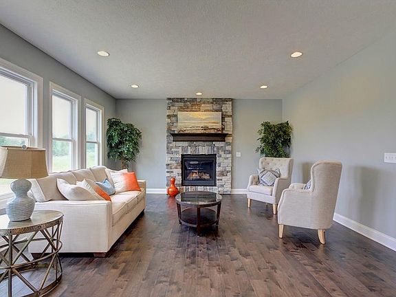 4th image of 11085 W Bend Ct