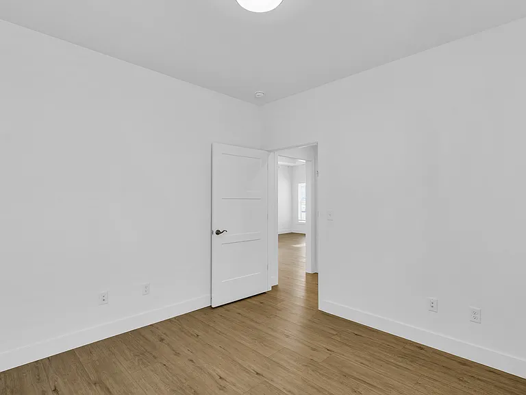 70 E Airport Rd #34 — Photo 19