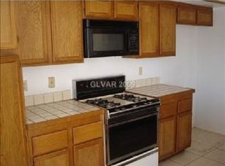 6205 Warm River Rd, Las Vegas, NV 89108