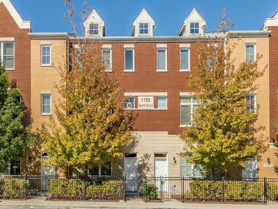 1193 S Grove Ave UNIT 8, Oak Park, IL, 60304