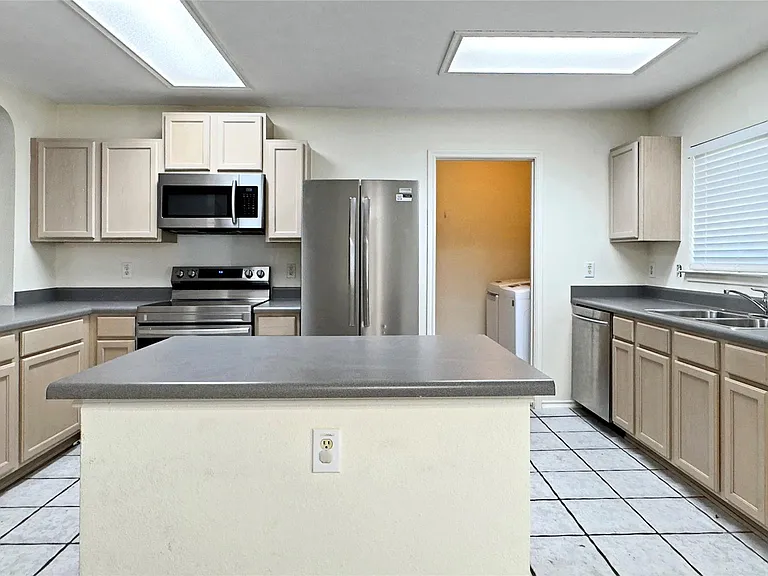12810 Bartholdi St — Photo 12