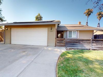 1359 Novell Dr, Ripon, CA, 95366